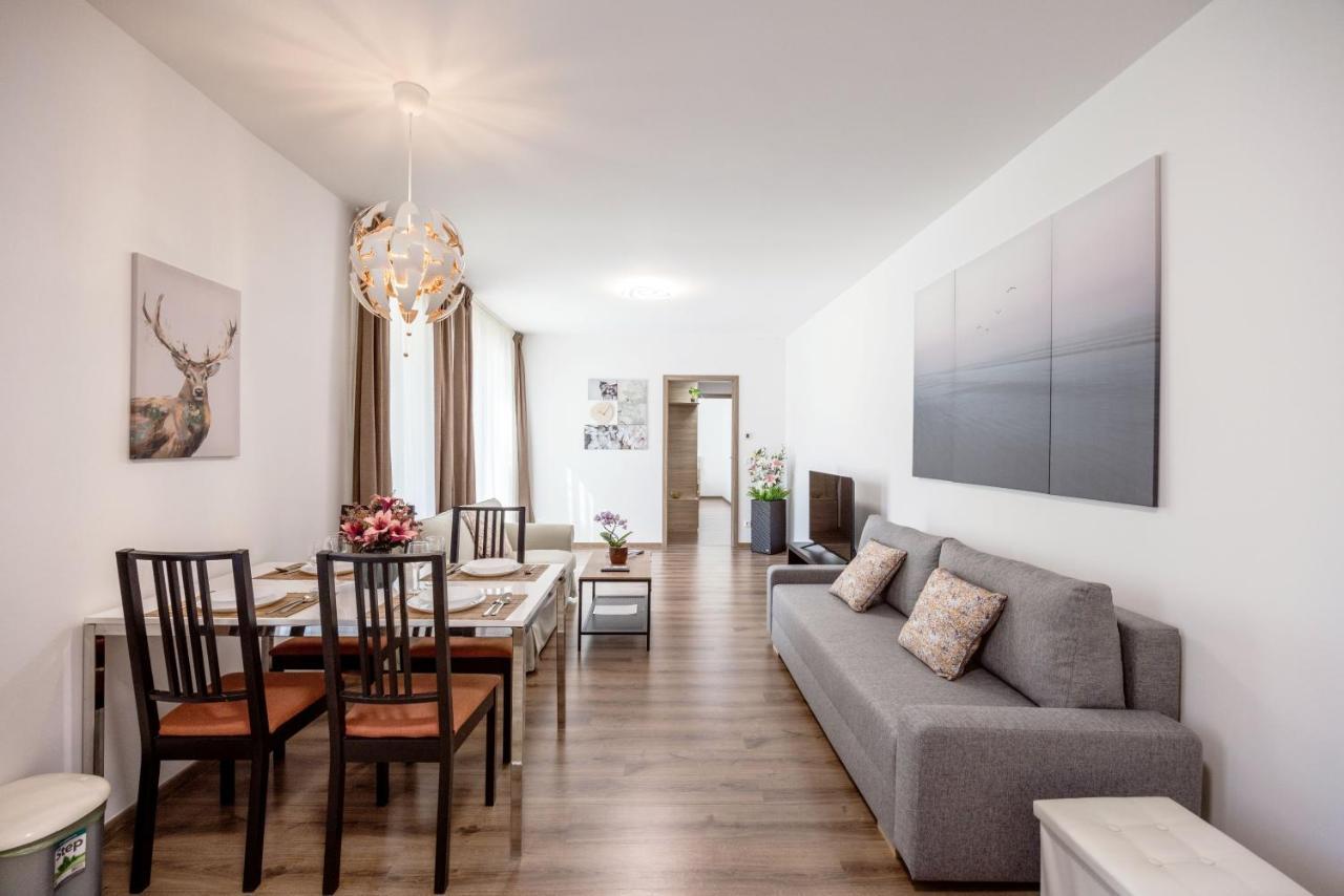 211 / 1 Bedroom / Modern Condo In City Center Будапеща Екстериор снимка